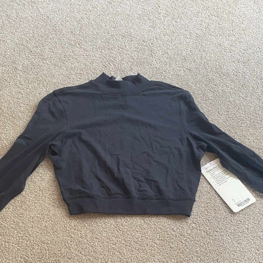 lululemon athletica Black Crop Top